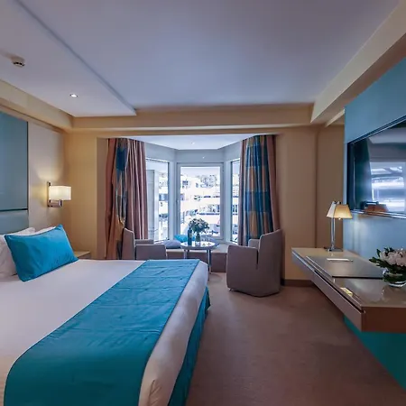 Hotel Port Palace