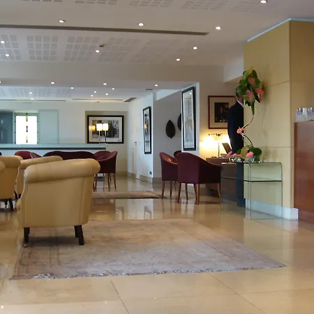 Port Palace 4*