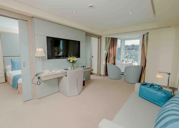 بورت بالاس فندق