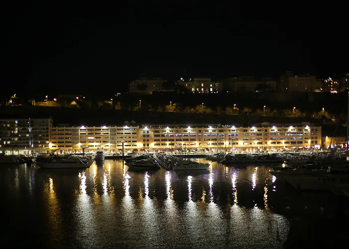 بورت بالاس فندق