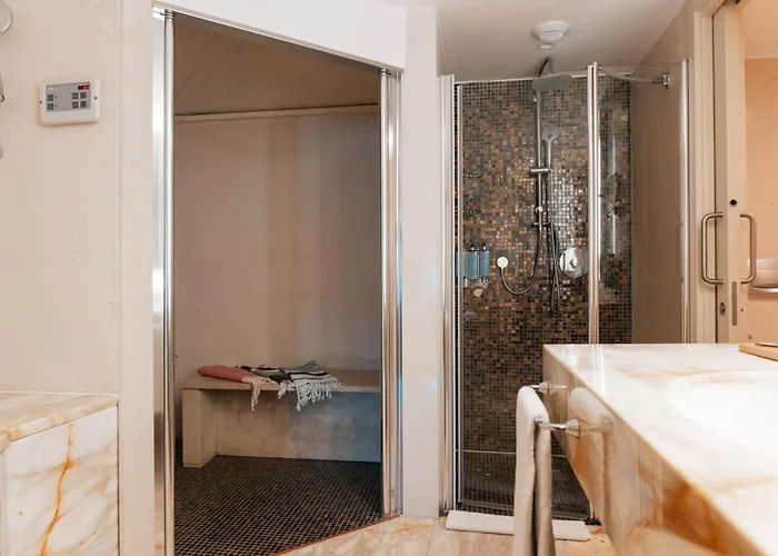 فندق بورت بالاس