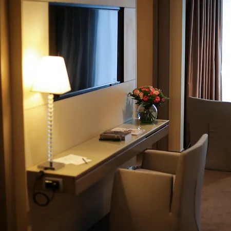 Hotel Port Palace 4*