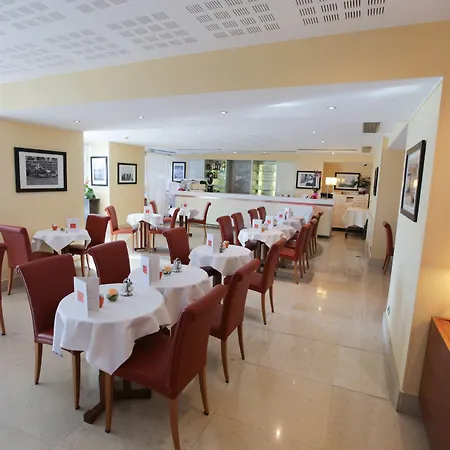 Hotel Port Palace 4*