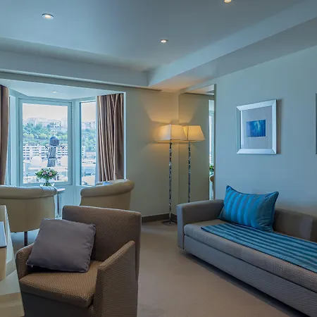 Port Palace Hotel 4*