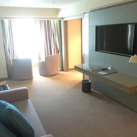 Port Palace Hotel
